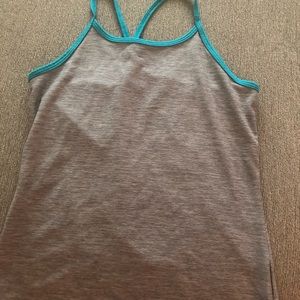 Girl’s Old Navy Size Medium (8) tank top.